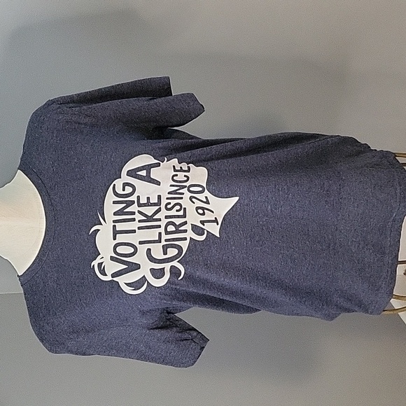 Bella Canvas Voting Like A Girl Since 1920 Heather Blue Graphic T-Shirt Size M - Picture 1 of 9